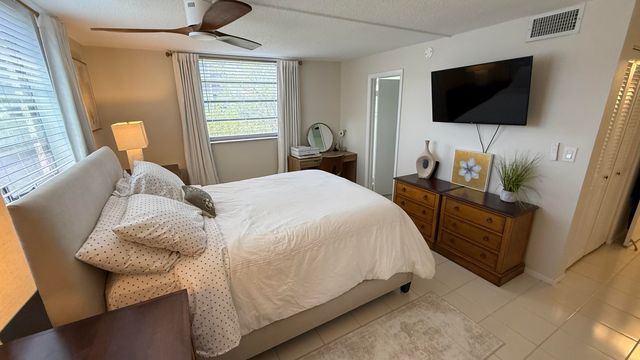 111 SE 3rd Avenue 108, Dania Beach, FL 33004