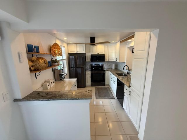 111 SE 3rd Avenue 108, Dania Beach, FL 33004