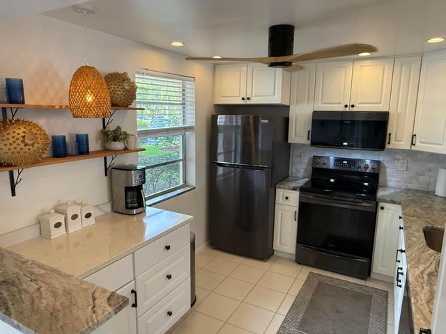 111 SE 3rd Avenue 108, Dania Beach, FL 33004