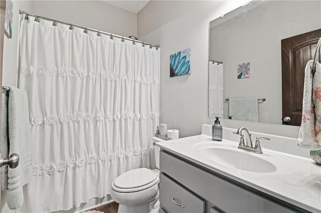 105 Greenbrier Way, Canton, GA 30114