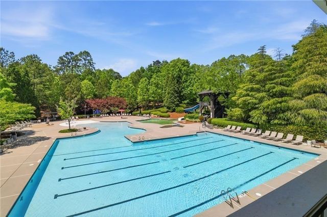 105 Greenbrier Way, Canton, GA 30114