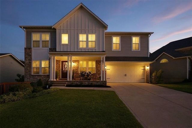 105 Greenbrier Way, Canton, GA 30114