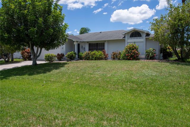 2122 SE 6TH AVENUE SE, Cape Coral, FL 33990