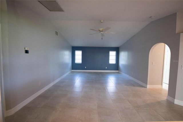 2122 SE 6TH AVENUE SE, Cape Coral, FL 33990