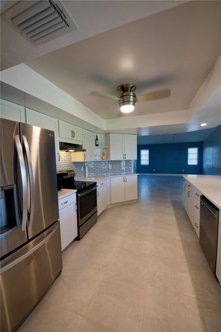 2122 SE 6TH AVENUE SE, Cape Coral, FL 33990