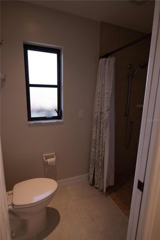 2122 SE 6TH AVENUE SE, Cape Coral, FL 33990