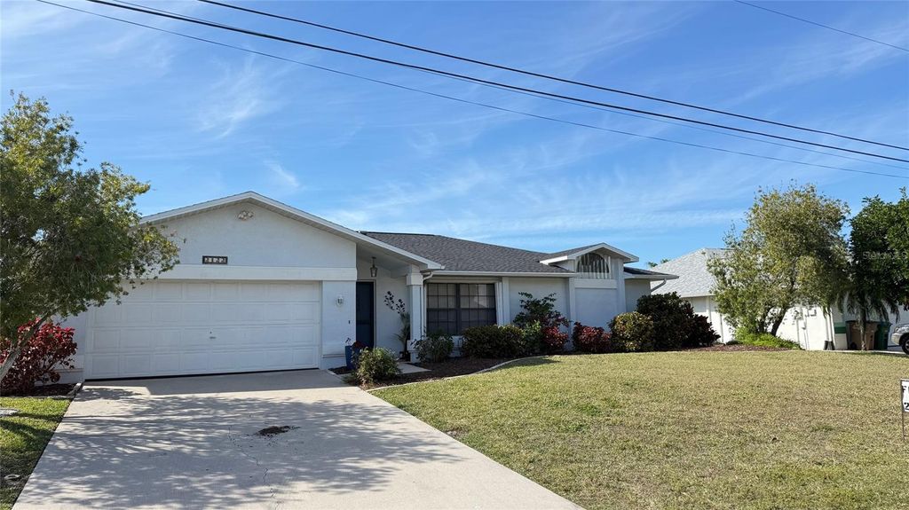 2122 SE 6TH AVENUE SE, Cape Coral, FL 33990
