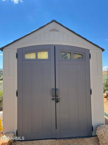 102 N Grantland Road, Dewey, AZ 86327