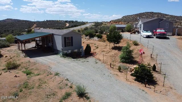 102 N Grantland Road, Dewey, AZ 86327