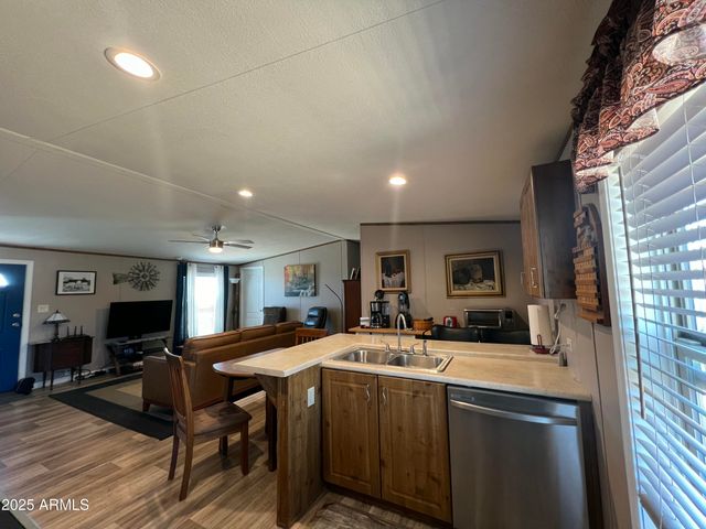 102 N Grantland Road, Dewey, AZ 86327