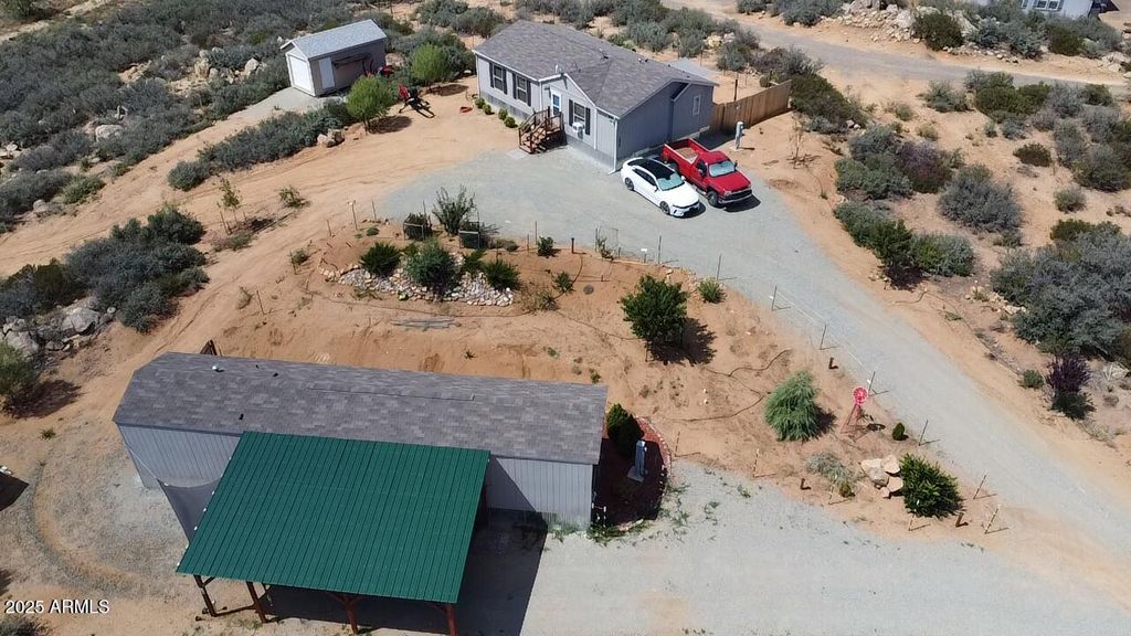 102 N Grantland Road, Dewey, AZ 86327