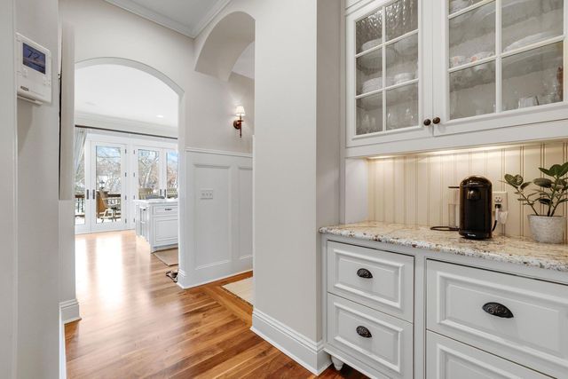 5500 Halifax Lane, Edina, MN 55424