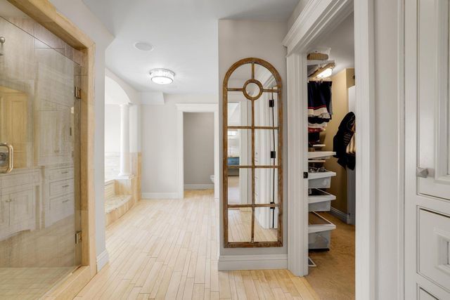 5500 Halifax Lane, Edina, MN 55424