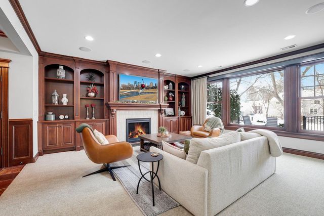 5500 Halifax Lane, Edina, MN 55424