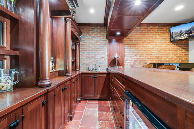 5500 Halifax Lane, Edina, MN 55424