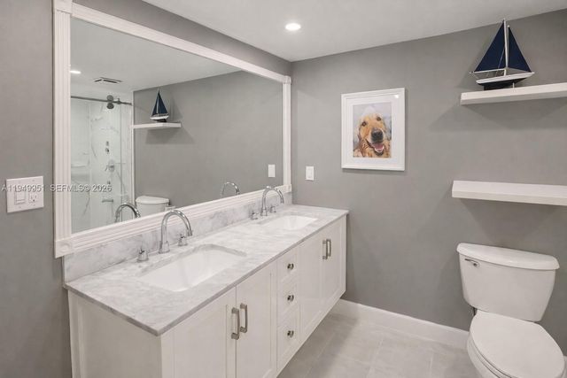 661 NE 195th St 103, Miami, FL 33179