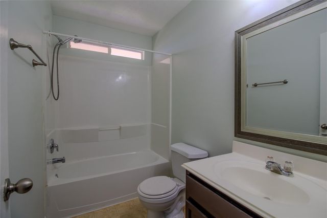 11418 Northam Drive, Tomball, TX 77375