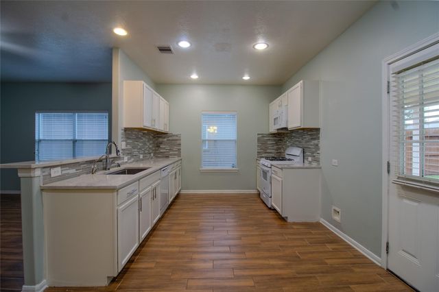 11418 Northam Drive, Tomball, TX 77375