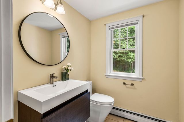 132 Cold Spring Rd, Westford, MA 01886