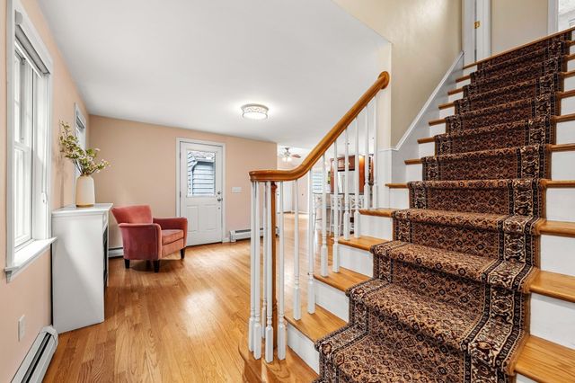 132 Cold Spring Rd, Westford, MA 01886