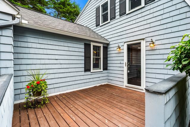 132 Cold Spring Rd, Westford, MA 01886