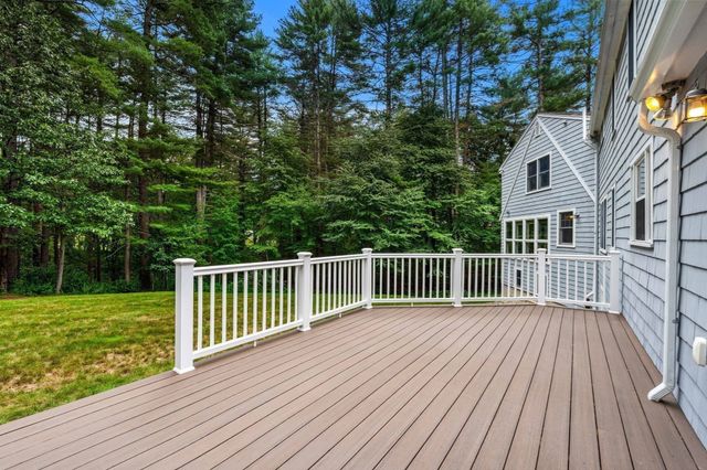 132 Cold Spring Rd, Westford, MA 01886