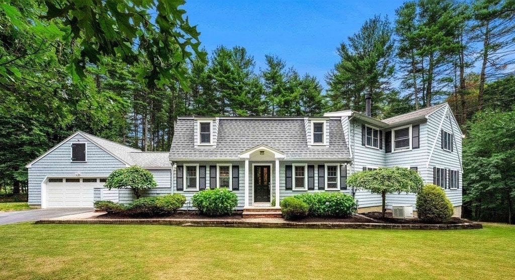 132 Cold Spring Rd, Westford, MA 01886