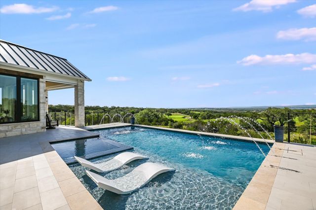 120 Nattie Woods, Bluffton, TX 78657