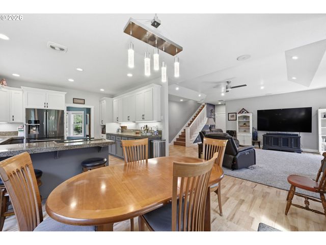 29778 GIMPL HILL Rd, Eugene, OR 97402