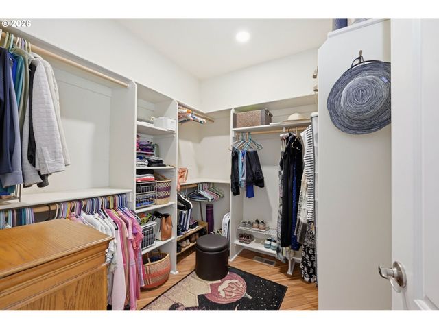 29778 GIMPL HILL Rd, Eugene, OR 97402
