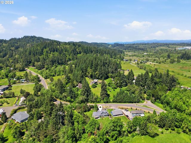 29778 GIMPL HILL Rd, Eugene, OR 97402