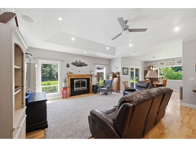 29778 GIMPL HILL Rd, Eugene, OR 97402