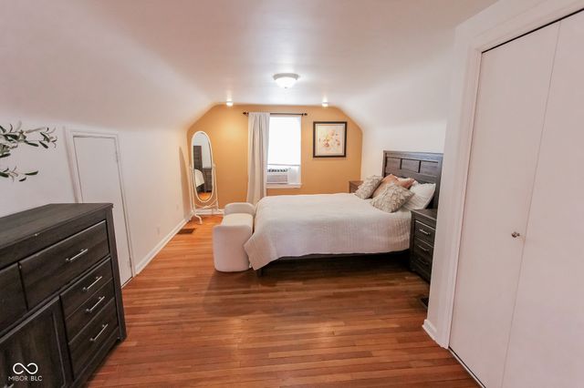 2428 McLeay Drive, Indianapolis, IN 46220