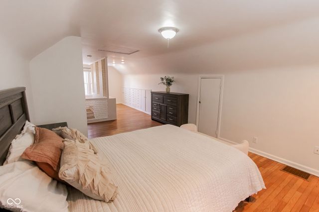 2428 McLeay Drive, Indianapolis, IN 46220