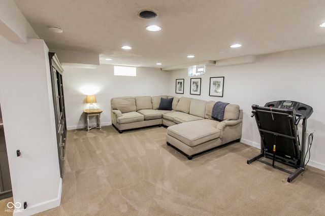 2428 McLeay Drive, Indianapolis, IN 46220