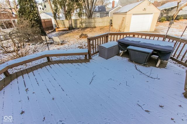 2428 McLeay Drive, Indianapolis, IN 46220