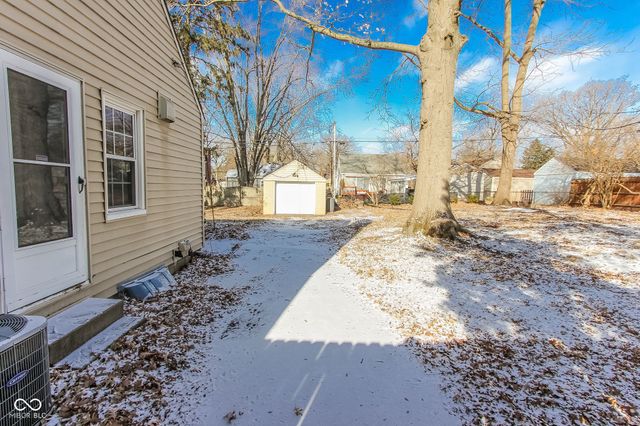 2428 McLeay Drive, Indianapolis, IN 46220