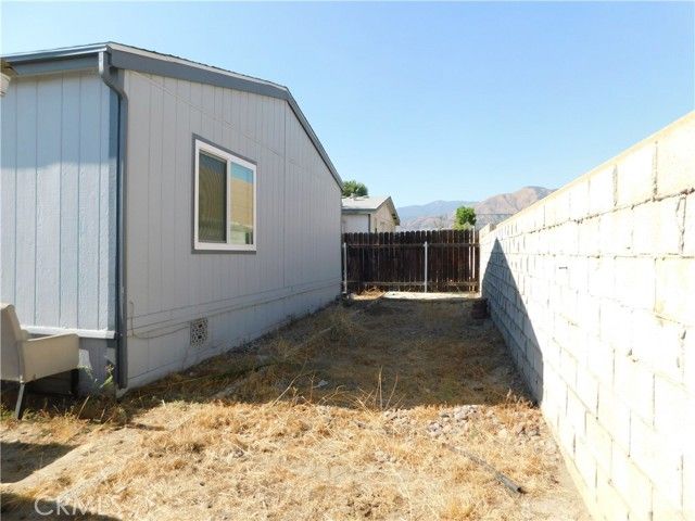7717 CHURCH Avenue 214, Highland, CA 92346