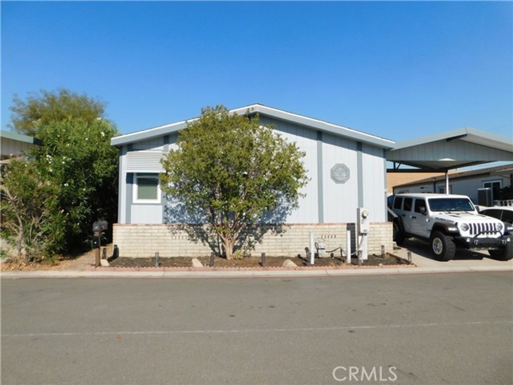 7717 CHURCH Avenue 214, Highland, CA 92346