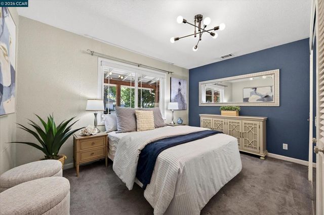 1725 Shirley Dr, Pleasant Hill, CA 94523