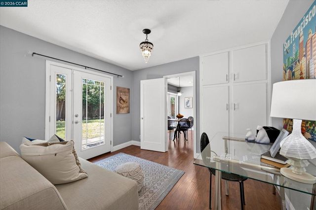 1725 Shirley Dr, Pleasant Hill, CA 94523