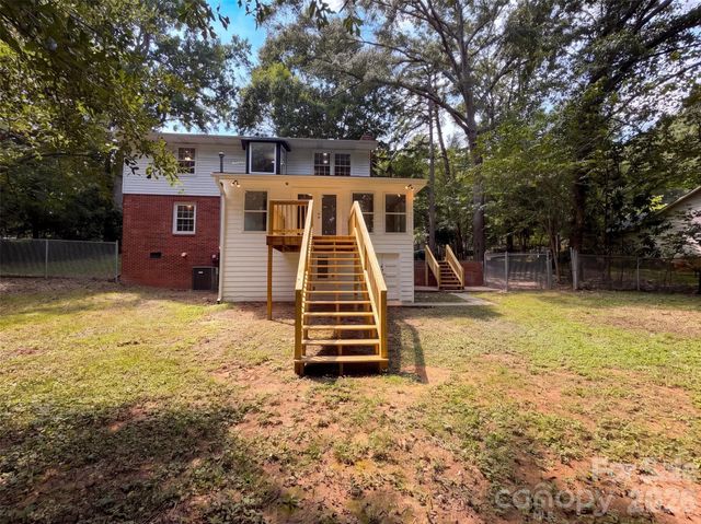 115 Redcoat Drive, Fort Mill, SC 29715