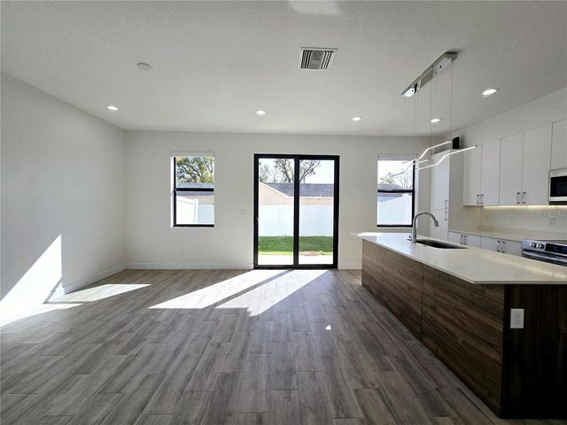 7519 GESUALDO COURT, Tampa, FL 33614