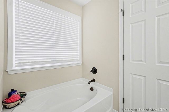 1210 Sir Barton Court, Memphis, IN 47143