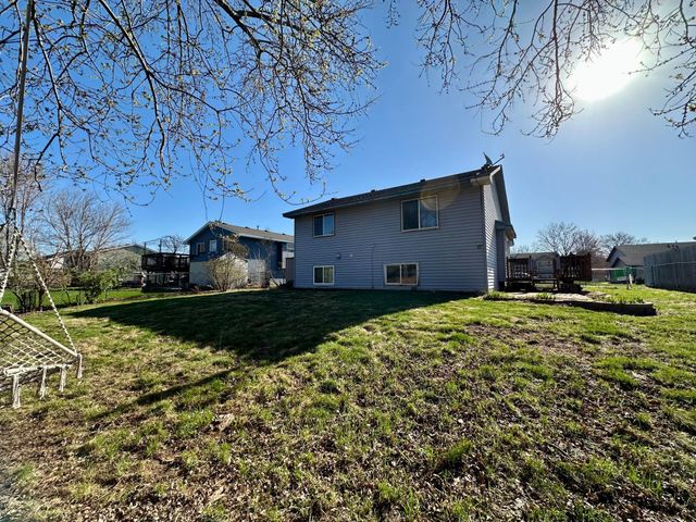 11533 Yukon Avenue N, Champlin, MN 55316