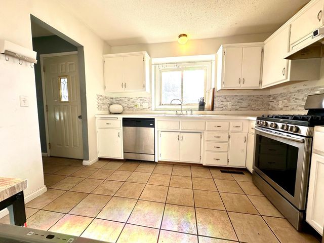 11533 Yukon Avenue N, Champlin, MN 55316