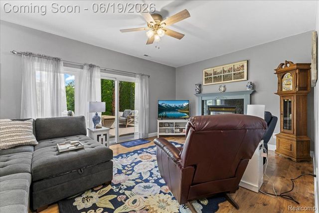 3082 Talon Circle, Orion Charter Township, MI 48360