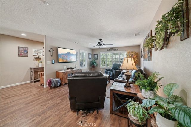 5319 Desert View, Wrightwood, CA 92397