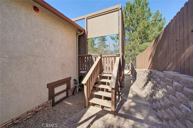 5319 Desert View, Wrightwood, CA 92397