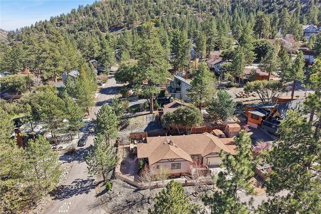 5319 Desert View, Wrightwood, CA 92397